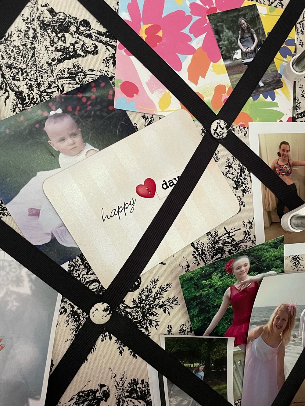 53 + Piece Curated Dorm /Teen/Tween Room in Black & White & Polka Dots! - Picture 11 of 11